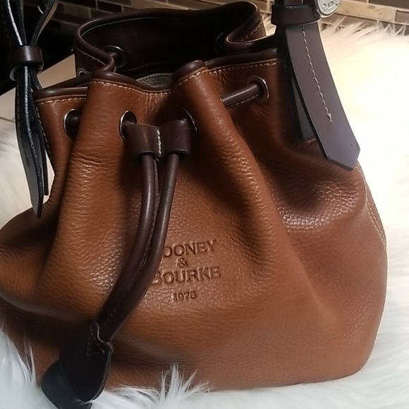 Vintage Dooney and Bourke 1975 purse - Picture 2 of 11